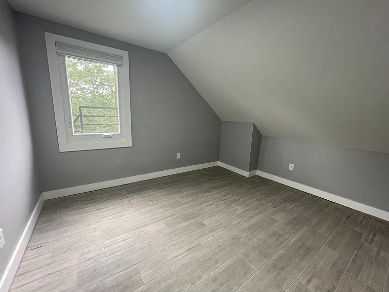 148 Chilton St #3 — Photo 7