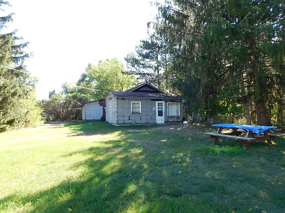 2nd image of 209 State St