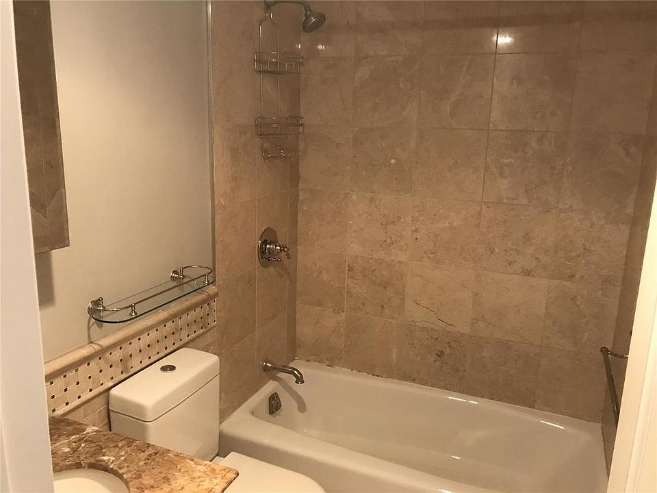 1st image of 205 E 16th St APT 3C