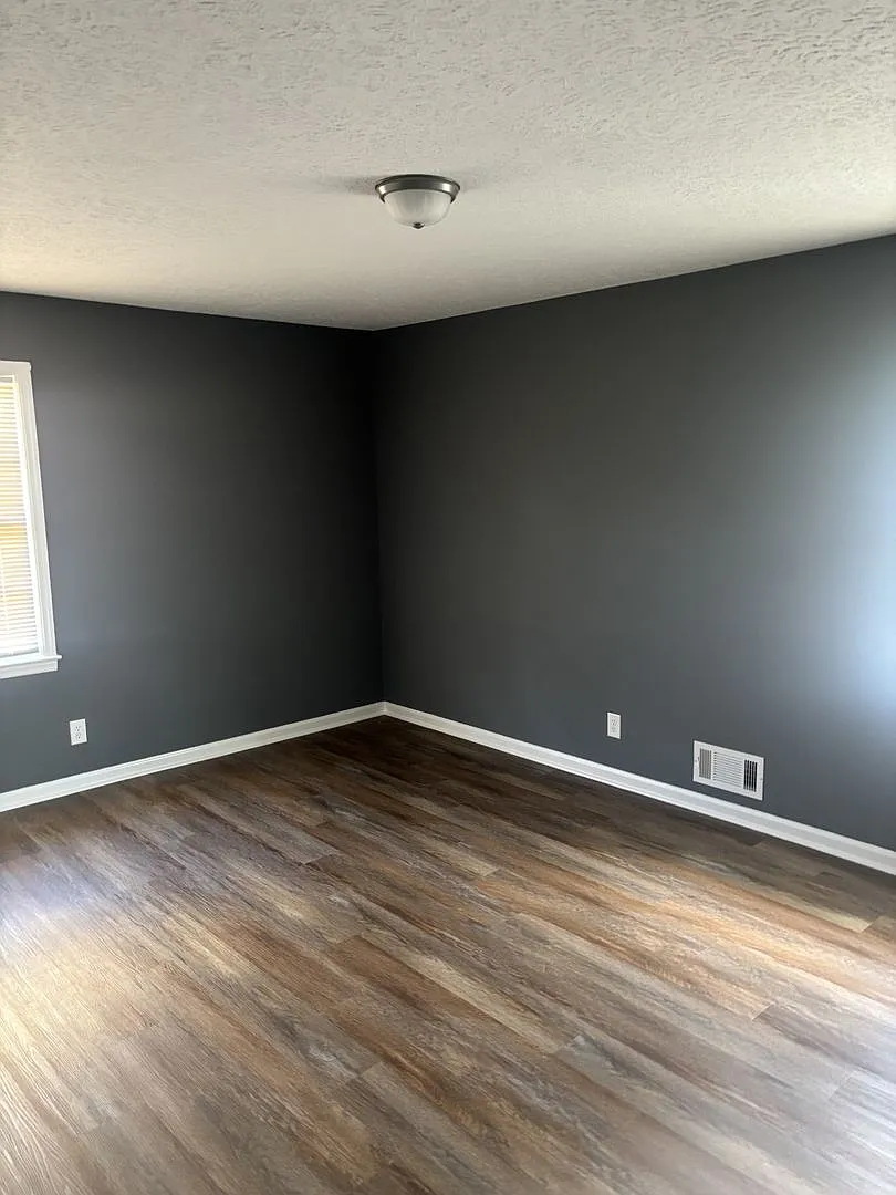4bd 2ba All Brick Home with New Wood Floors & Large Fenced Yard — Photo 4