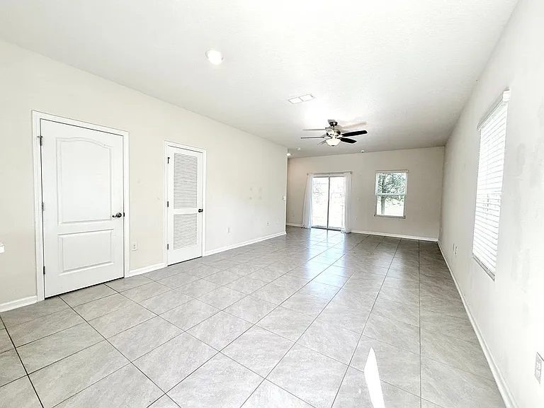7670 Legacy Trl — Photo 4