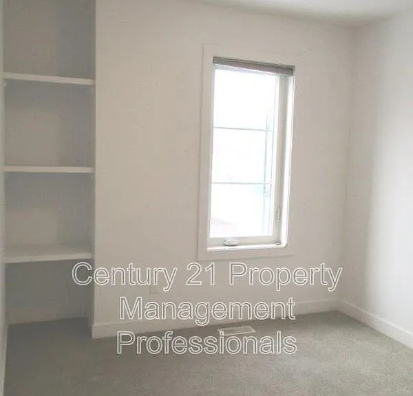7427 106th St NW — Photo 23
