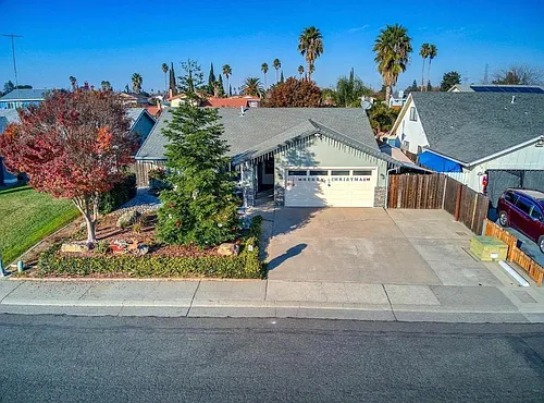 7508 Cottontree Way Photo 1
