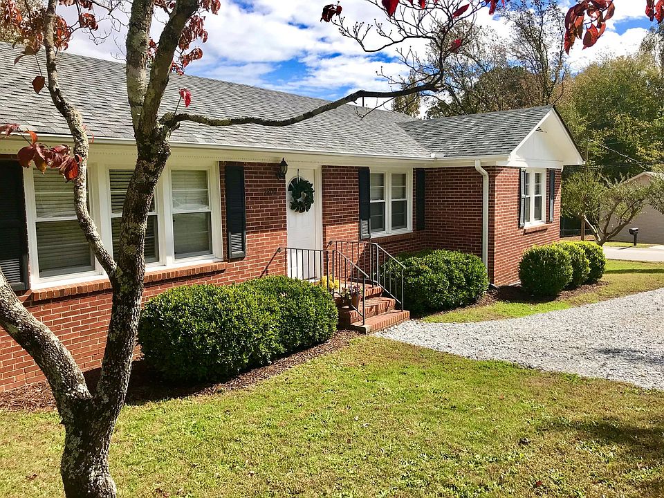 2800 Edwards Rd, Taylors, SC 29687 Zillow