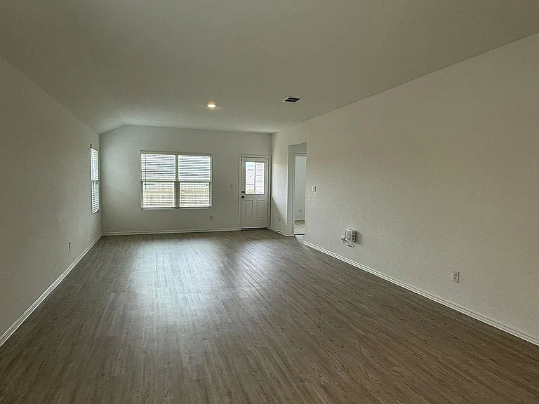 125 Sormonne Loop — Photo 21