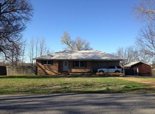 1006 Charles Moore Rd E, Newbern, TN 38059