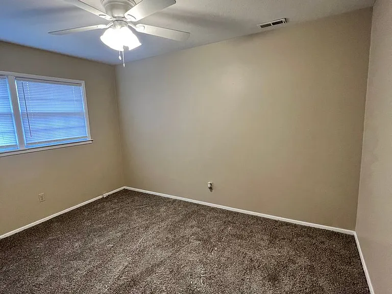 6115 Red Spruce Dr — Photo 10