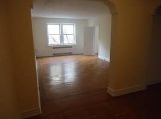 11150 76th Rd APT 1G, Forest Hills, NY 11375