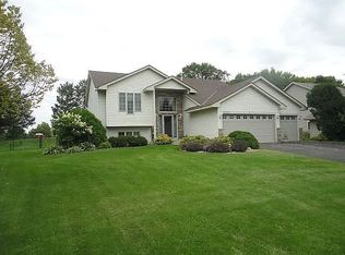 22180 Jasmine Way, Rogers, MN 55374