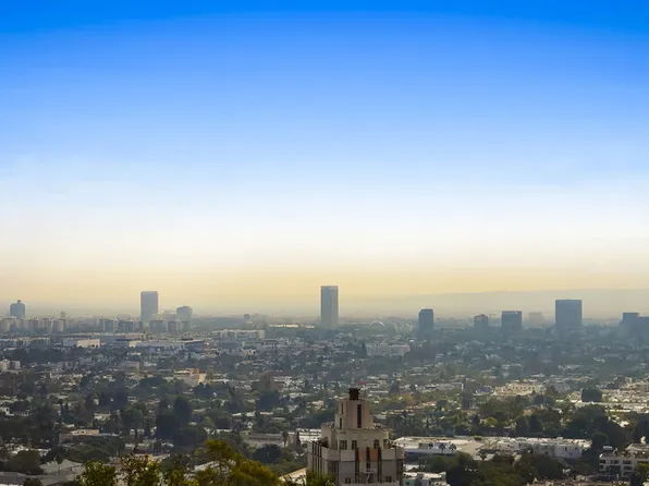 8410 Hollywood Blvd, Los Angeles, CA 90069