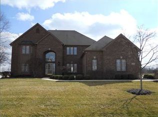 1307 Clay Spring Dr, Carmel, IN 46032