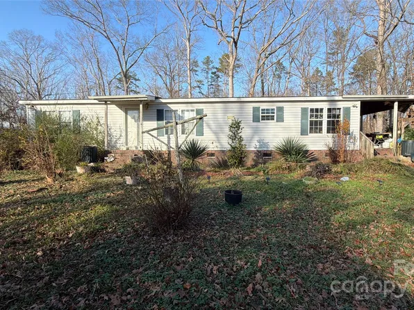 2913 Crystal Dr, Midland, NC 28107