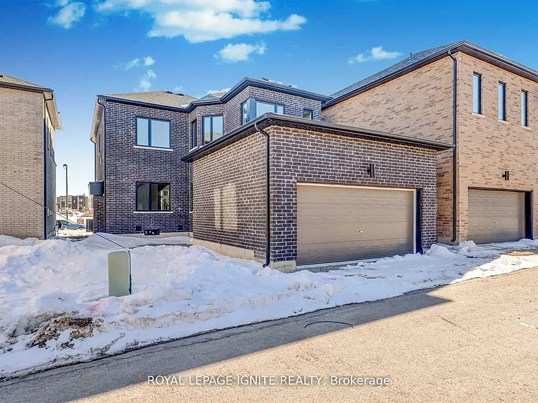 56 Rustle Woods Ave — Photo 37