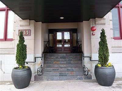 Vintage Secure Y Entry