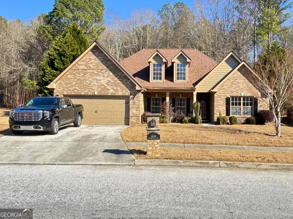 4604 Browns Mill Ln, Lithonia, GA 30038