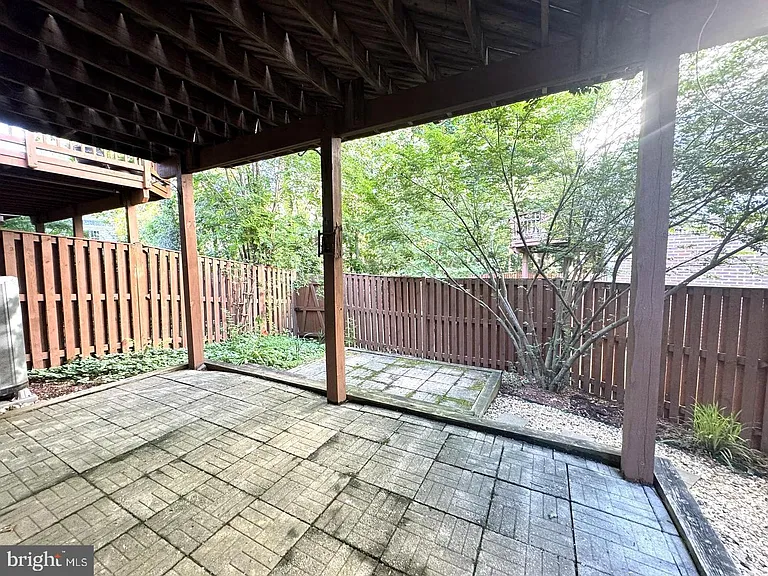 4741 Thornbury Dr — Photo 19