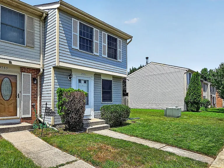 3591 Laurel View Ct — Photo 3
