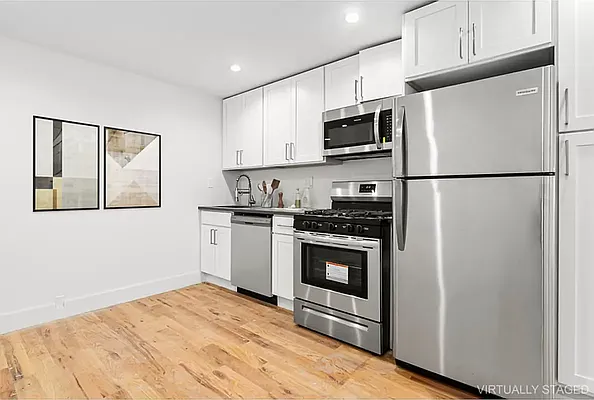 Kitchen, photo 1