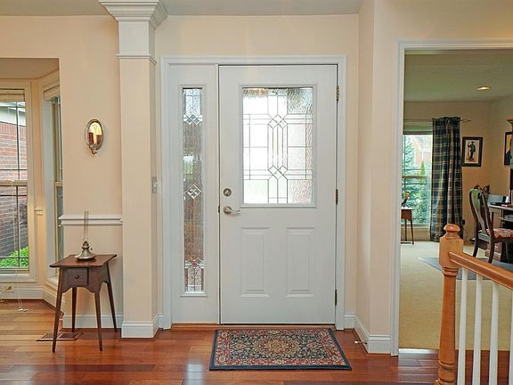 3rd image of 7048 Glen Arbor Dr