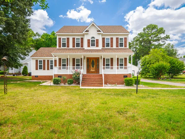 4145 Baxter Ridge Dr, Prince George, VA 23875