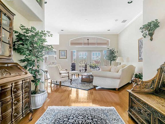 5th image of 6193 Indian Forest Cir