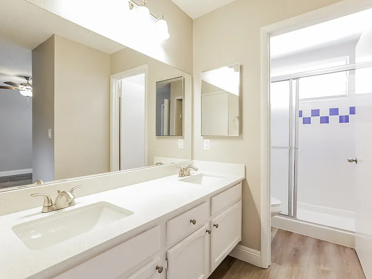 3145 Laurel Ave — Photo 10