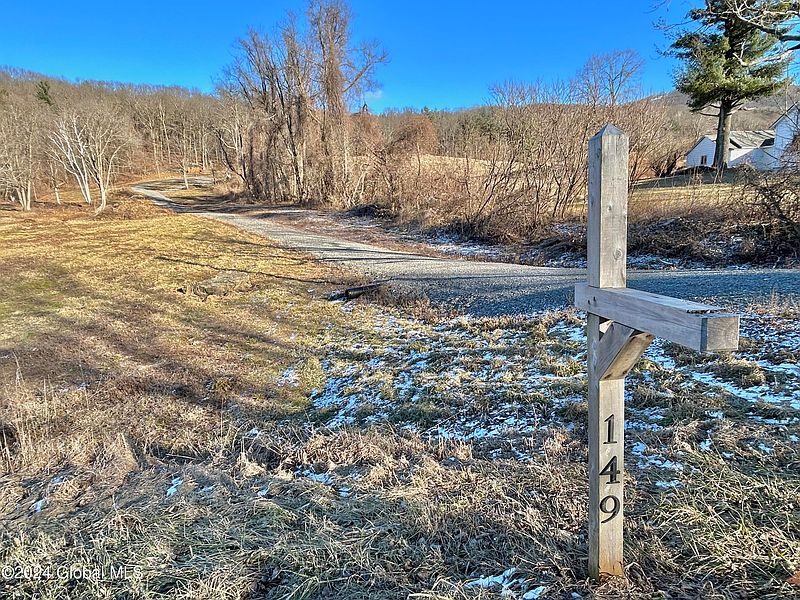2nd image of 149 Yonderview Road
