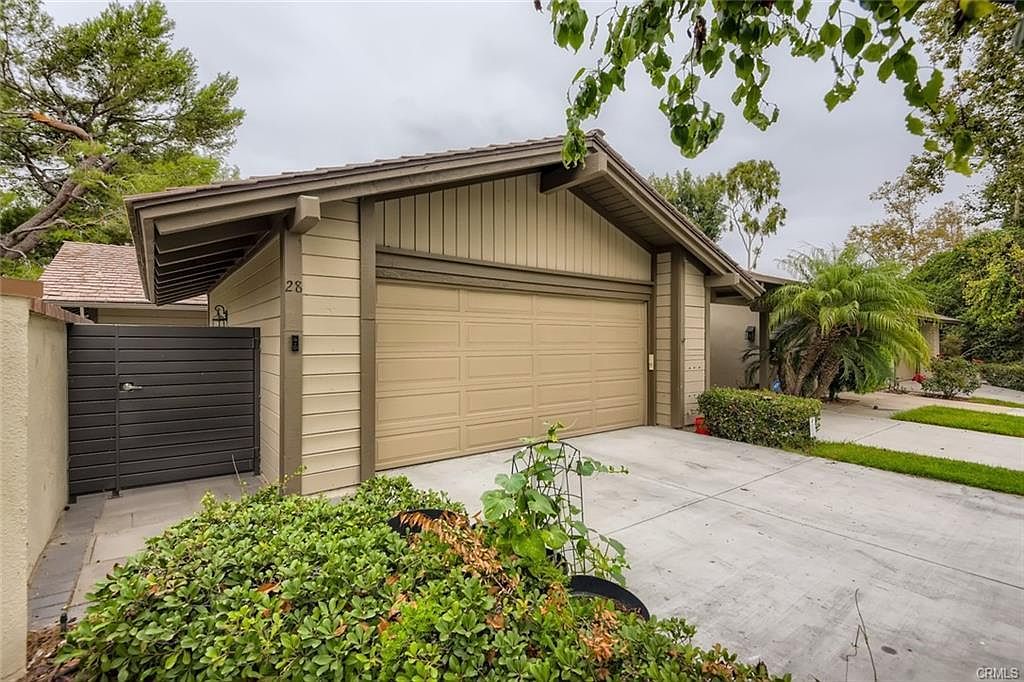 28 Arboles 33, Irvine, CA 92612 Zillow