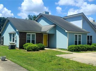 215 Charmant Rd, Lumberton, NC 28358