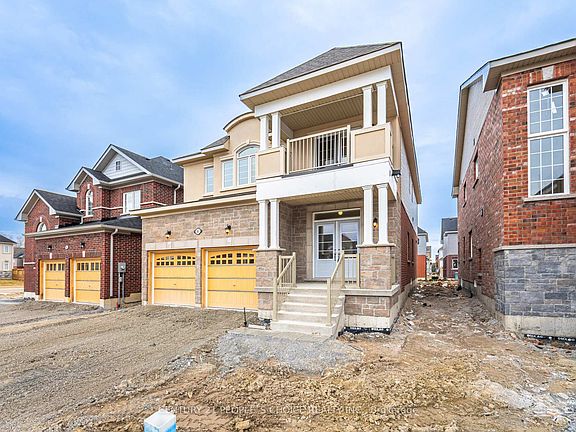 2nd image of 6 Grieve St