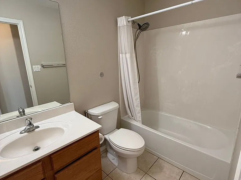 2526 Tuscan Hills Ln — Photo 21