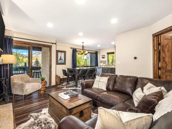 521 E Lionshead Cir #405, Vail, CO 81657