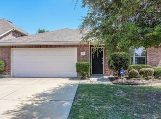 610 Bushdale Dr, Arlington, TX 76002