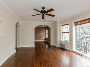 4840 N Paulina St #2E, Chicago, IL 60640