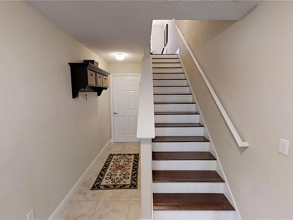 3rd image of 1513 Cloverbay Ln
