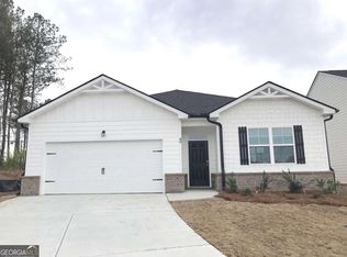 395 Murray Ln, Hoschton, GA