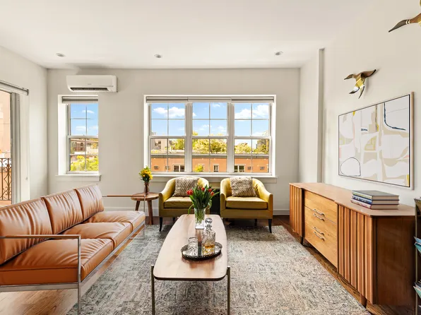 171 Lexington Avenue image 1 of 11