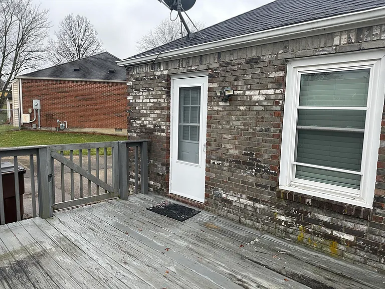 1607 Greenland Ct — Photo 57