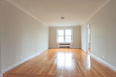 111-32 76th Avenue