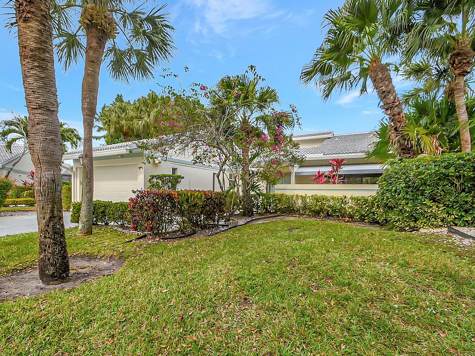 1st image of 19 Cambridge Drive