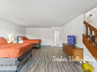 608 Moongate Dr #1/1, Osage Beach, MO 65065