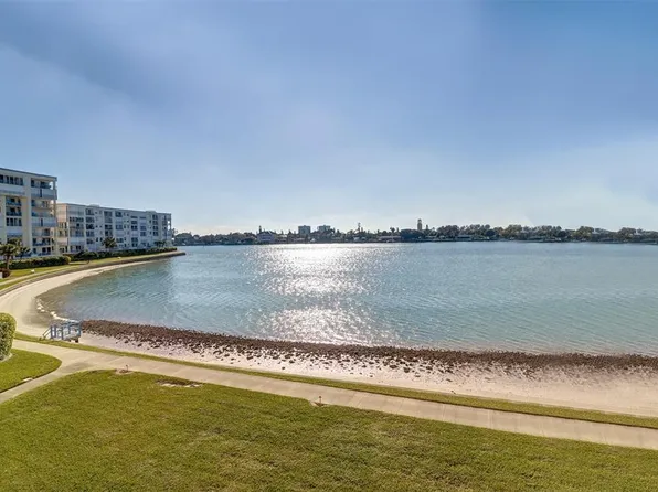 7984 Sailboat Key Blvd S APT 105, South Pasadena, FL 33707