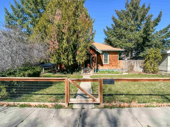 419 9th Ave S, Nampa, ID 83651