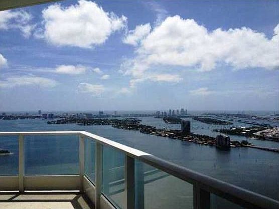 1st image of 2020 N Bayshore Dr #4402