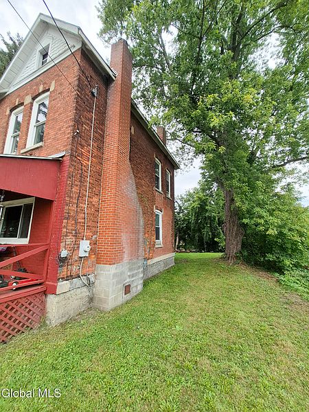 2nd image of 9 Lincoln Street