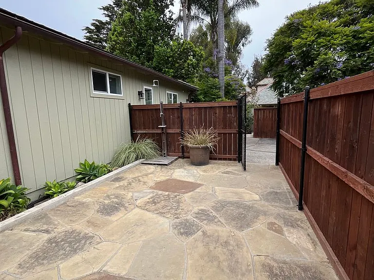 1126 Hill Rd #B — Photo 2