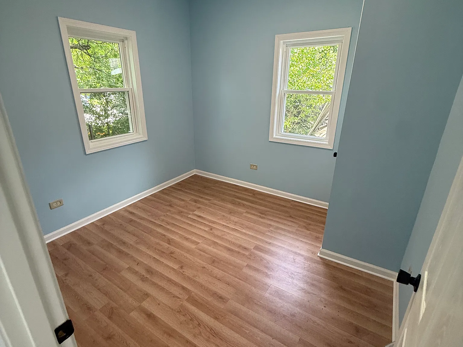 2 bed, 1000 sqft, $1,095 — Photo 4