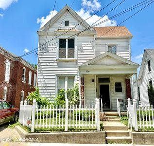 216 Pine St, Jefferson City, MO, 65101