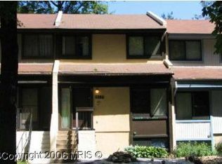 2250 White Cornus Ln, Reston, VA 20191