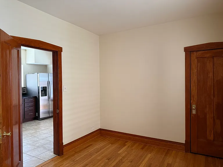 2252 N Laramie Ave #1 — Photo 10